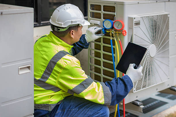 Professional Hvac Installation technician working in North Hills, NY